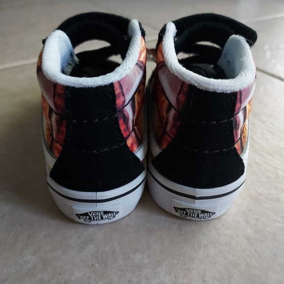 Vans Toddler Sk8-Mid Reissue V Shoe Shark Sunset Size 6.5 - Picture 4 of 7